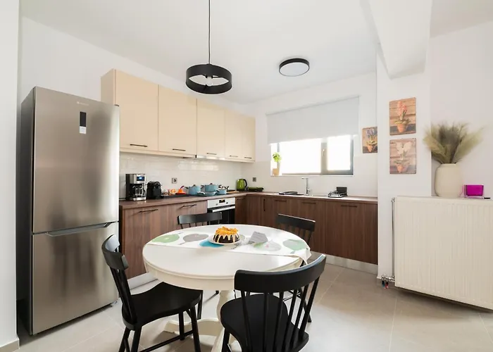 Kensho Haven Of Rest * Kalamata